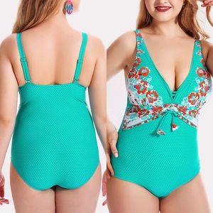 🆕➕Flower &Dot ruched swimsuit plus